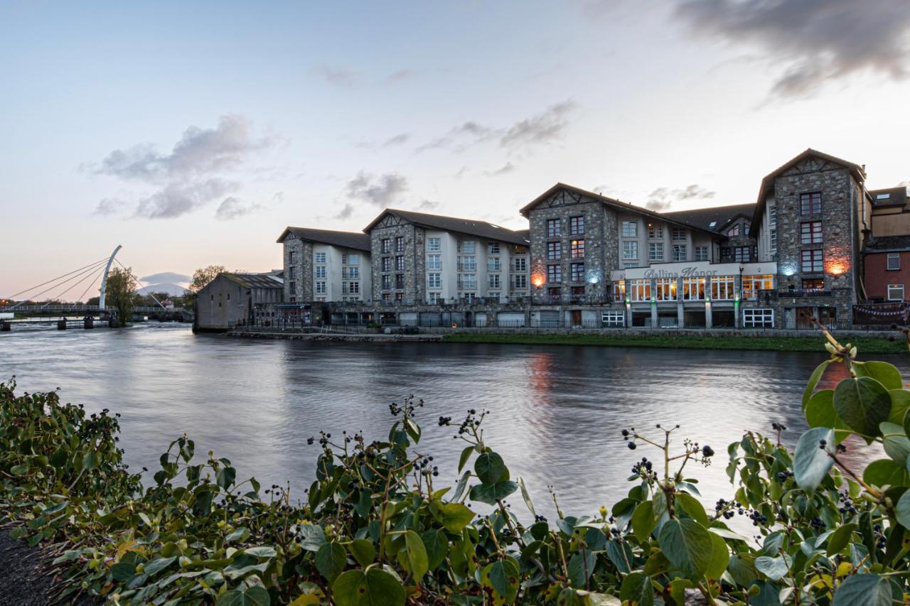 Ballina Manor Hotel Exterior photo