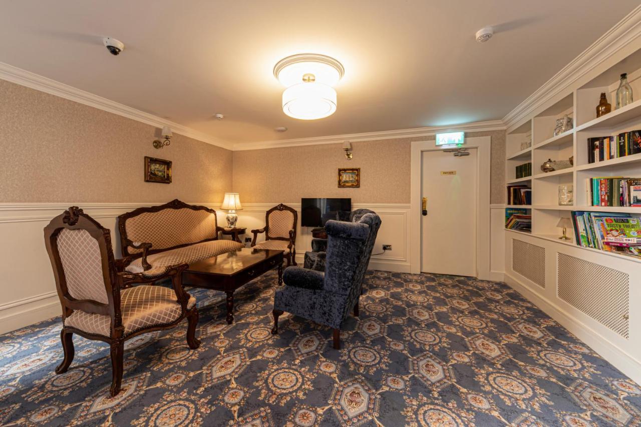 Ballina Manor Hotel Exterior photo
